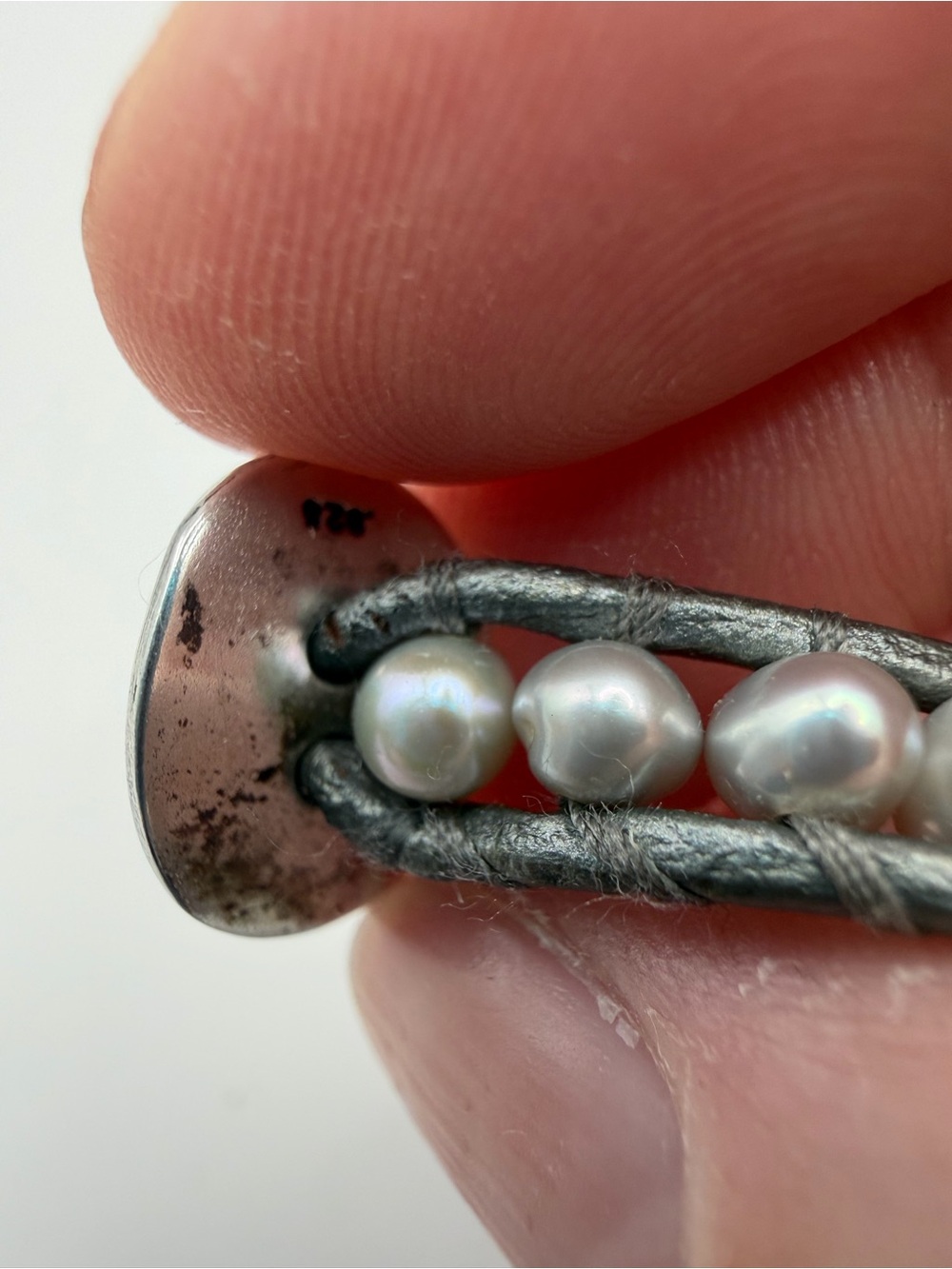 Chan Luu Gray Leather Wrap Bracelet with Gray Pearls - Picture 13 of 15